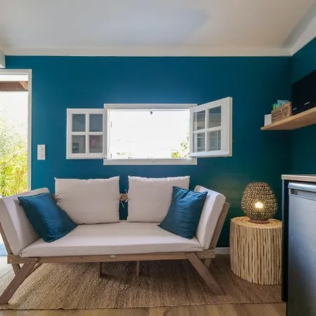 Le Chai Du Bassin Yourhosthelper Tatil Evi