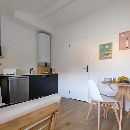 Le Chai Du Bassin Yourhosthelper Tatil Evi