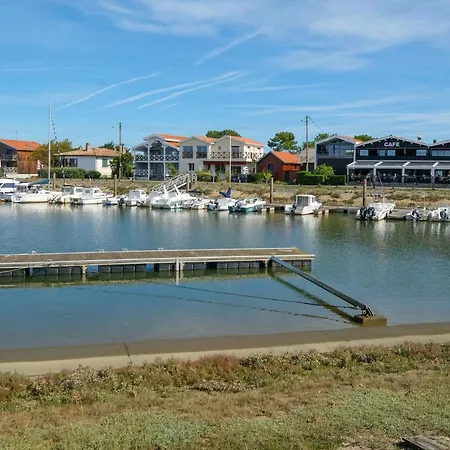 Holiday home Le Chai Du Bassin Yourhosthelper