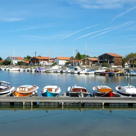 Le Chai Du Bassin Yourhosthelper Tatil Evi